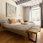 Boutique Entraigues ホテル ユゼ