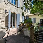 Boutique Entraigues