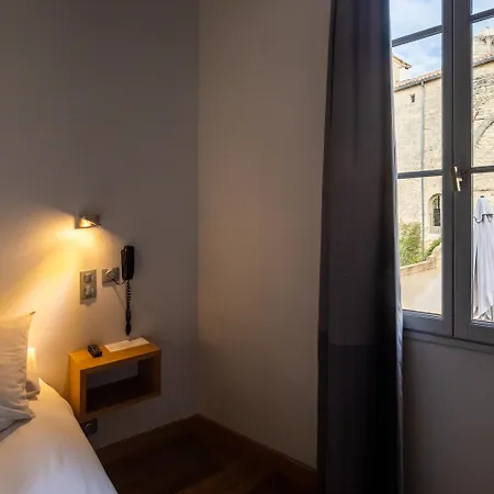 Boutique Entraigues Hotel 4*