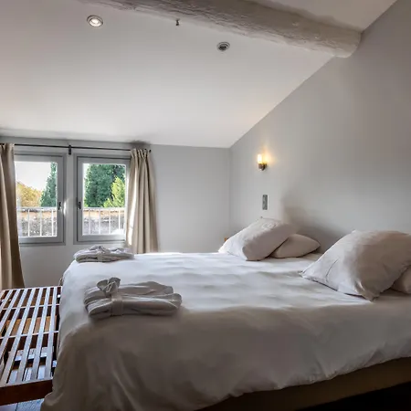 Boutique Entraigues Hotel