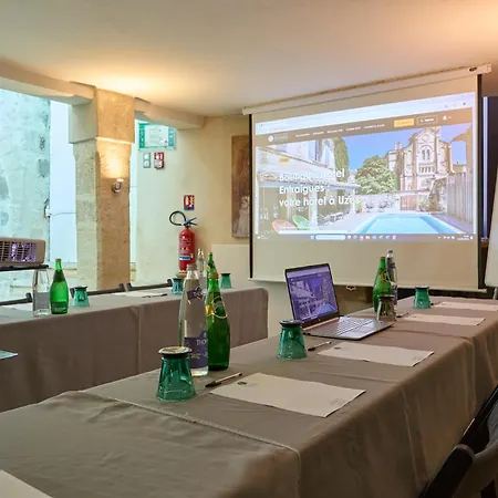 Boutique Entraigues Hotel 4*