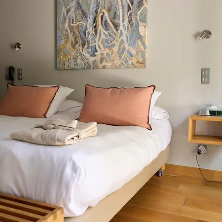 Boutique Entraigues Hotel 4*