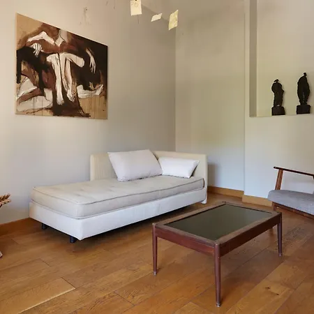 Boutique Entraigues Hotel 4*