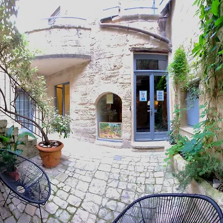 Boutique Entraigues