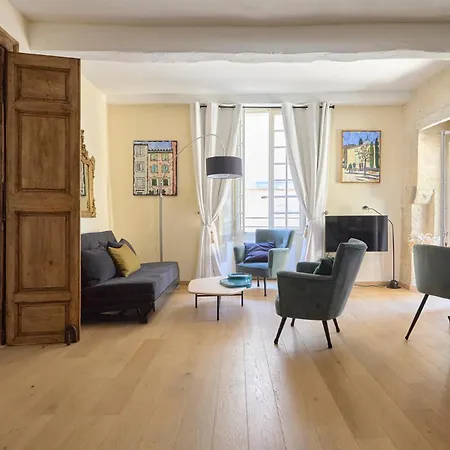 Boutique Entraigues Hotel